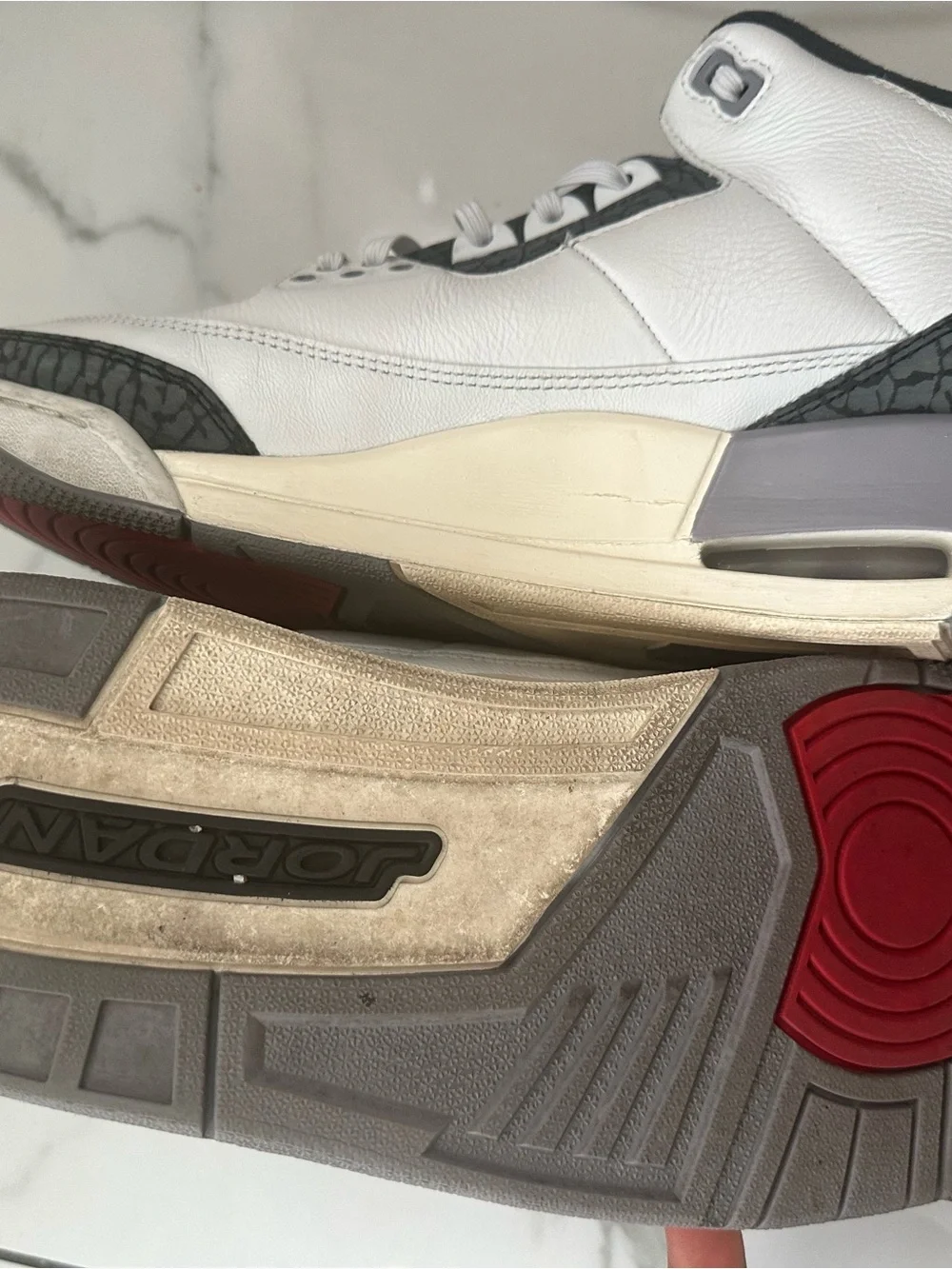 Air Jordan 3 Retro Cement Gray